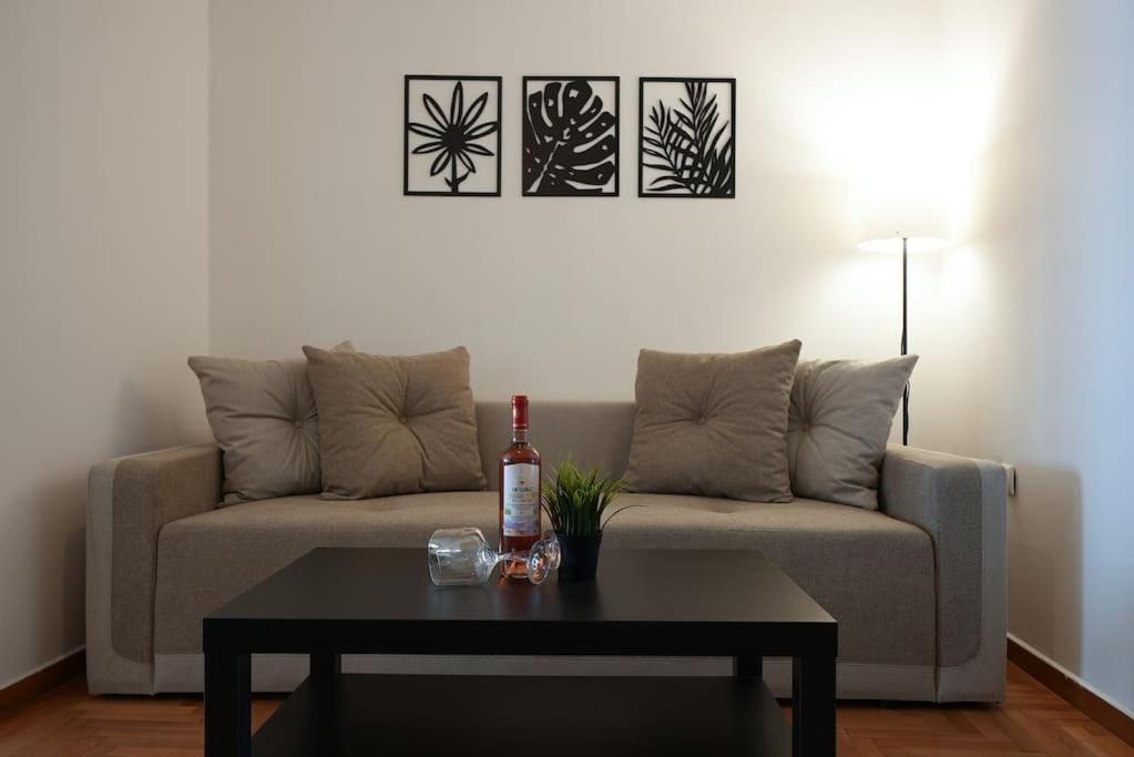 Syntagma Square, 70Sqm Pentelis Sunny Apartment 雅典 外观 照片