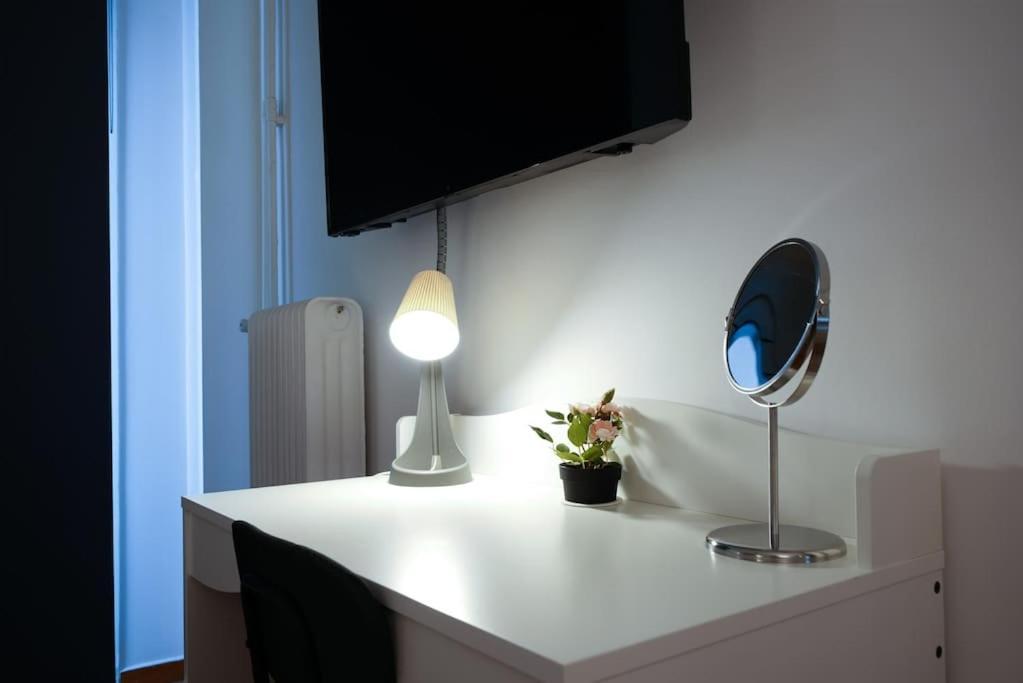 Syntagma Square, 70Sqm Pentelis Sunny Apartment 雅典 外观 照片