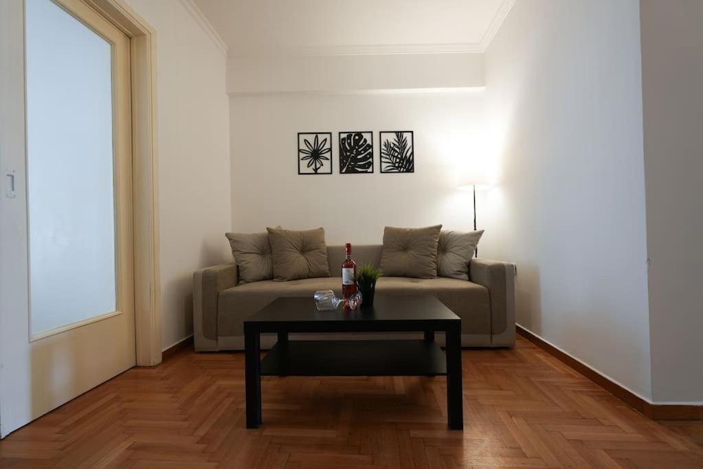 Syntagma Square, 70Sqm Pentelis Sunny Apartment 雅典 外观 照片